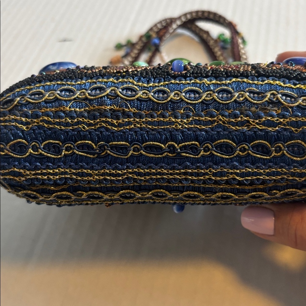 BUTLER & WILSON VINTAGE BEADED HANDBAG COLORFUL ADORNMENT WITH SNAP CLOSURE - Picture 11 of 16